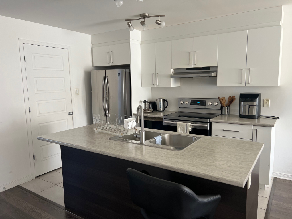 Chambre Meublée à Louer (Aylmer) | 3216173