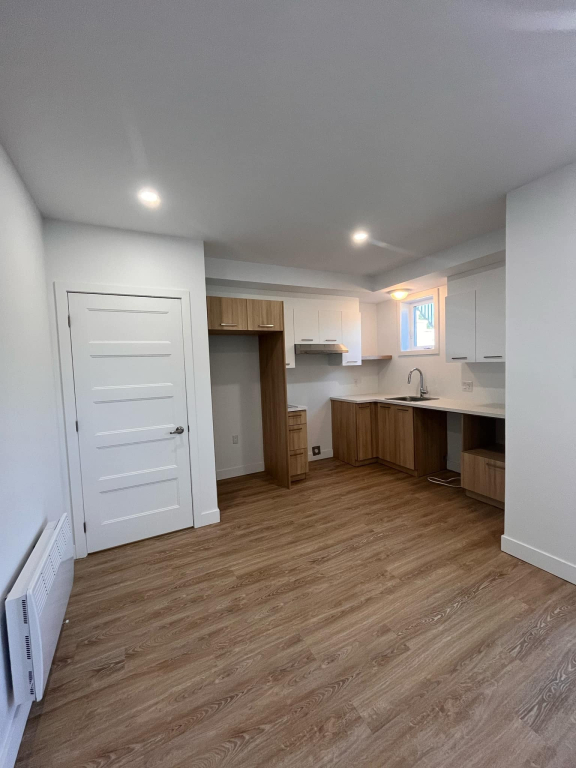 BEAU 3.5 DISPONIBLE DÈS MAINTENANT! | 3216194