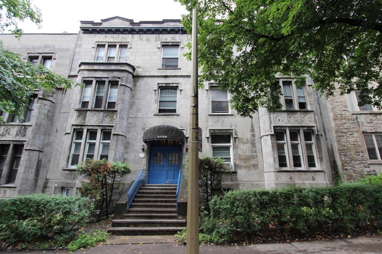 Six-Bed, Two-Bath (9.5) - 2030 Rue Du Fort, Montréal | 3216205