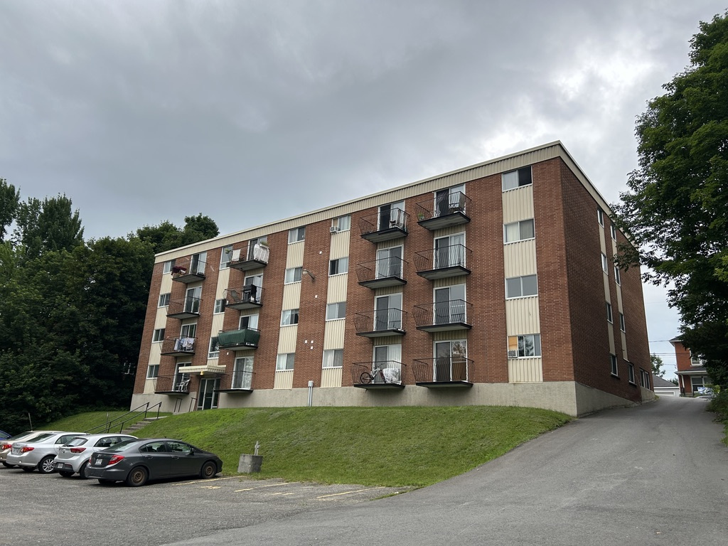 4 1/2 Refait à Neuf ! Dispo 1er Novembre | 3216233