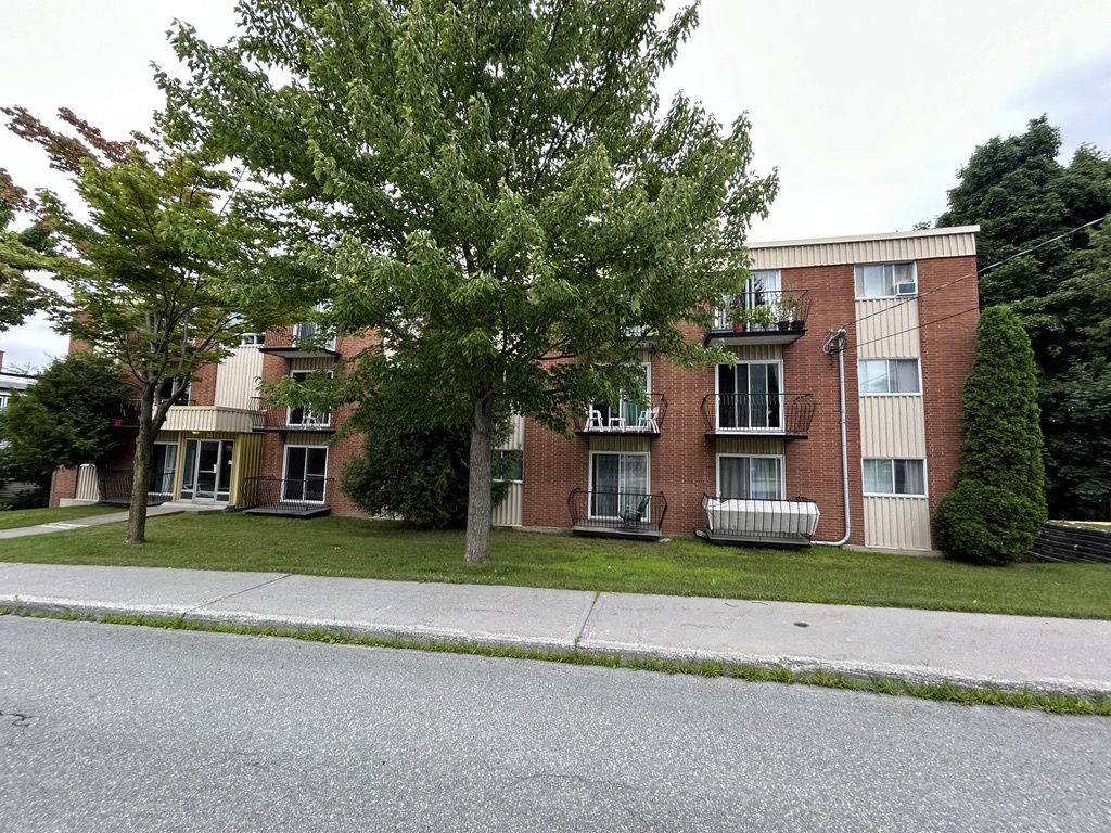 4 1/2 Refait à Neuf ! Dispo 1er Novembre | 3216233