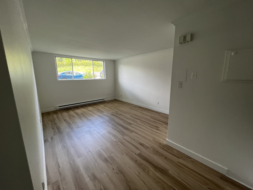 3½ RÉNOVÉ – Disponible 1er Juillet – 200 | 3216258
