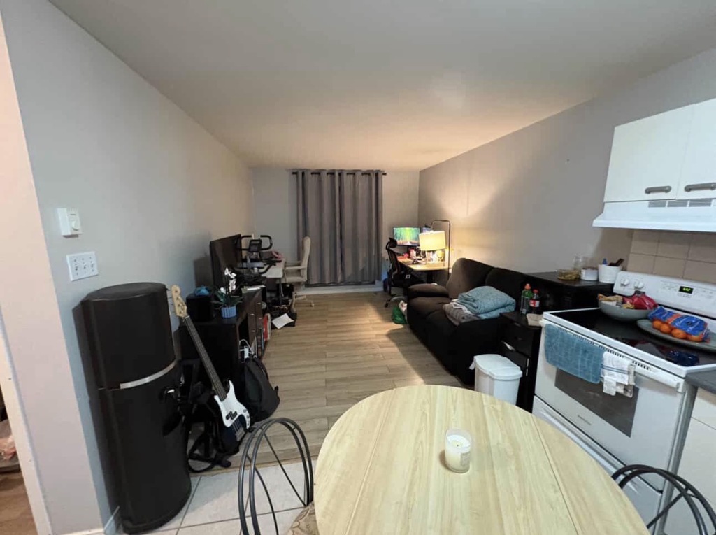 3 1/2 Cession De Bail 1er Mois 900& | 3216279