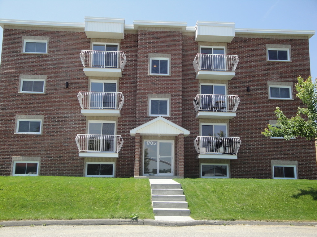 BEAU 4 1/2 | CHAUFFAGE & EAU CHAUDE | 3216281