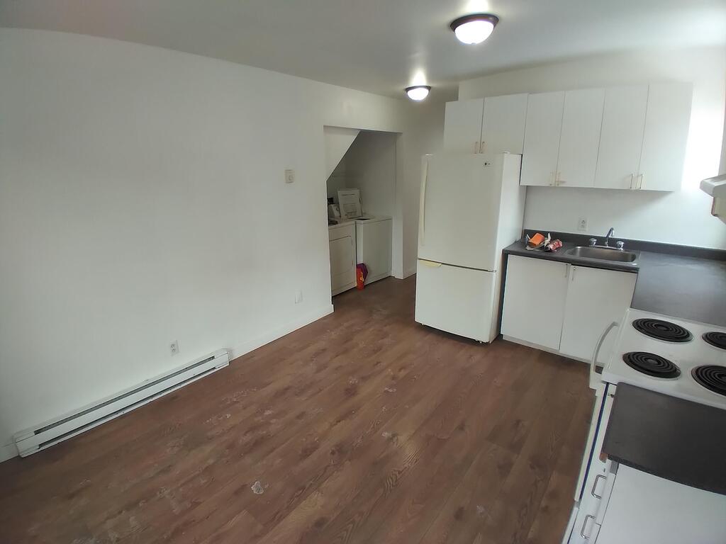 CENTRE-SUD – 3 ½ INCLUS 4 ELECTRO | 3216296