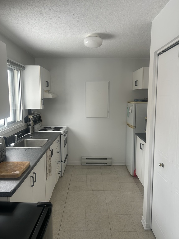 3 1/2 1100$ | 3216298