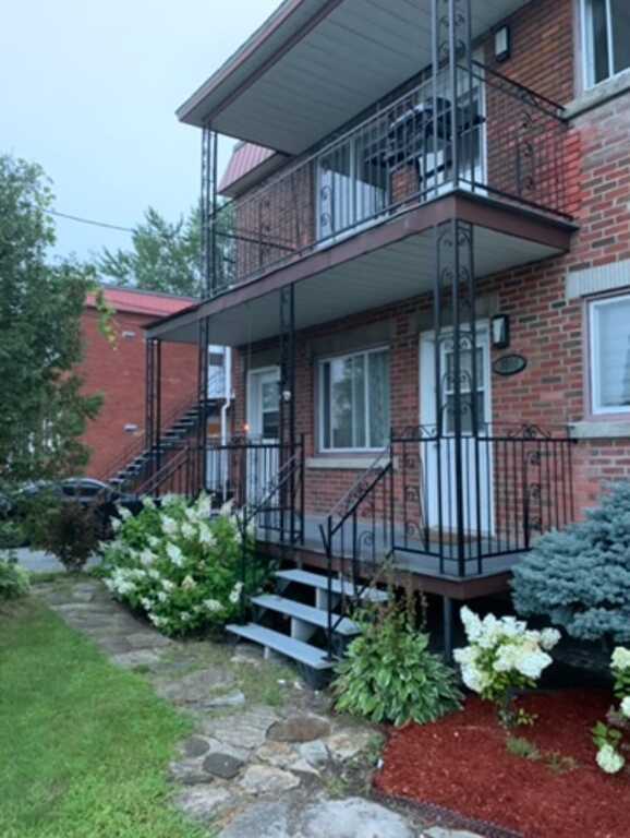 31/2 à Louer à Saint Hubert | 3216325