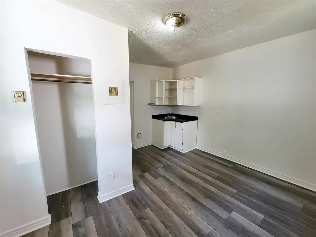 243 Rue Papineau (Hull) Studio Rénové | 3216350