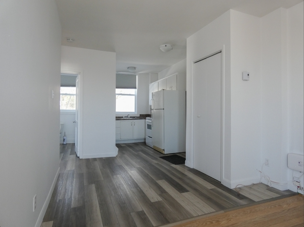Appartement à Louer Disponible Immédiate | 3216351