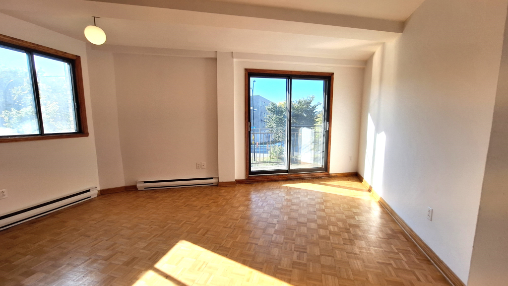 Beau 3.5 Au 2e - Près De St-Michel & H-B | 3216512