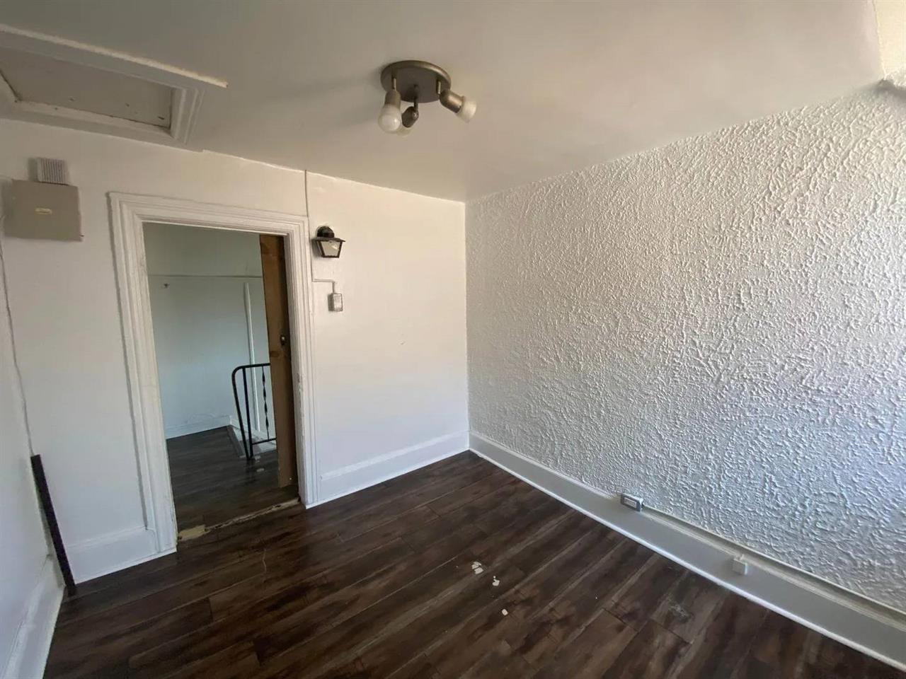 139 Rue Saint-Étienne À LOUER – 4 ½ Chauffage Inclus | 3216521