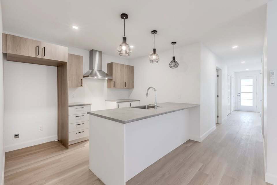 Magnifiques 5 1/2 | 3216573