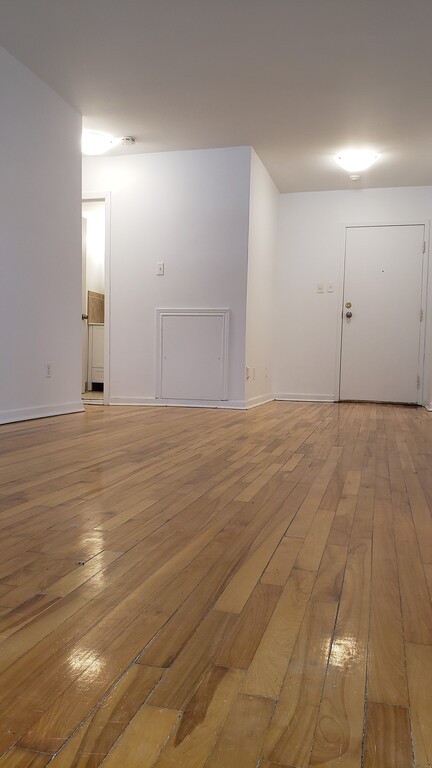 3 1/2 Rénové Chauffé/Eau Chaude | 3216606