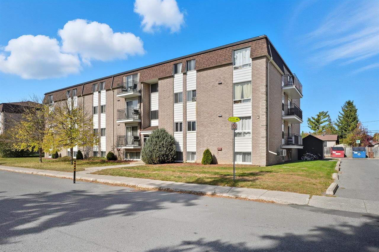 14 Rue D'Orléans (Gatineau) 14 Rue D'orléans 12 | 3216646