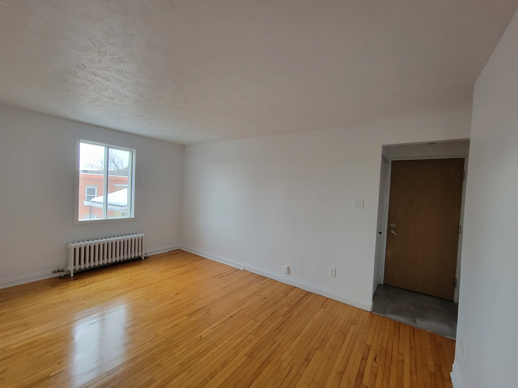 3-1/2 PROCHE UNIVERSITÉ | 3216649