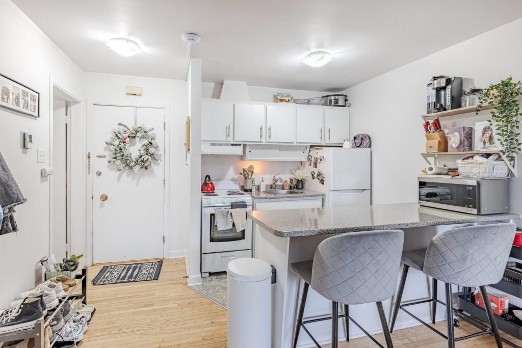 Châtelets Appartements Appartement 3 ½ à Louer Sainte-Foy / Sillery Juillet 2026 | 3216660