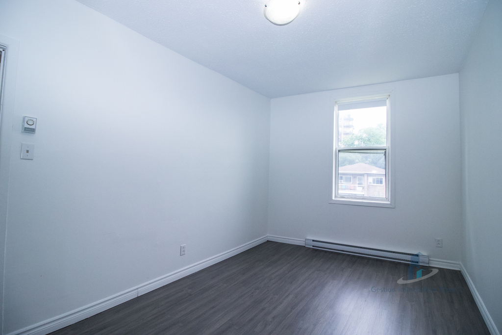 Appartement à Louer - 6 Rue Scott #5 | 3216698