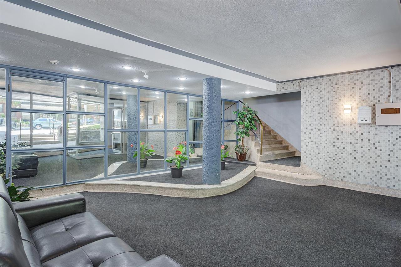 1 Bedroom - 3333 Édouard-Montpetit,, Montréal | 3216732