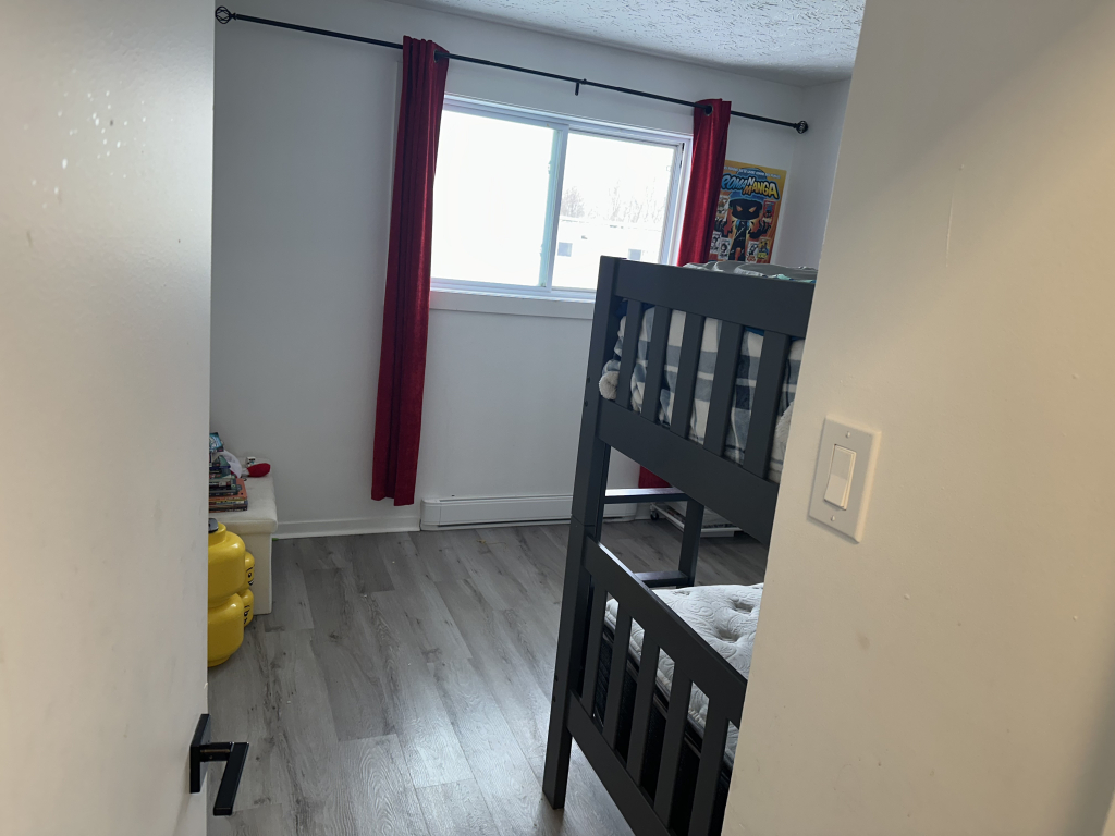 Bel Appartement 4-1/2 Semi-meublé | 3216741