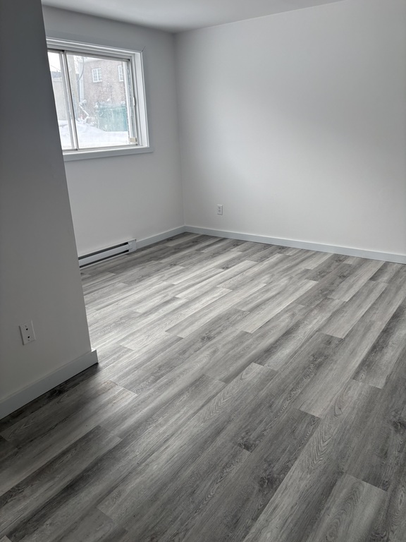 3 1/2 Laval Des Rapides Metro Concorde | 3216770