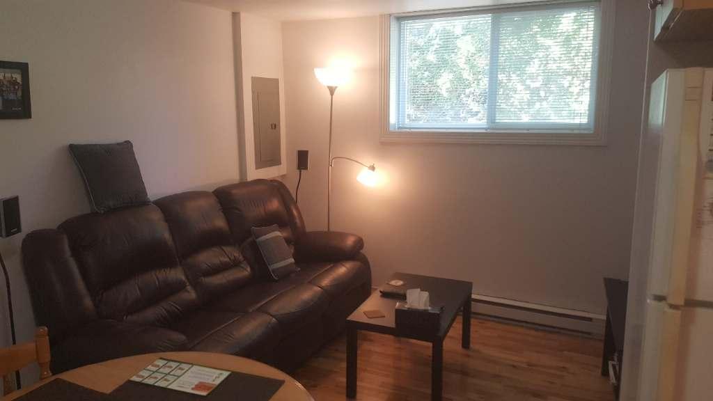 2 1/2 a louer a St-Jerome. | 3220328