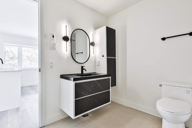 1 CH - 1 SDB - Sainte-Agathe-des-Monts - $1,100 /mo | 3220336