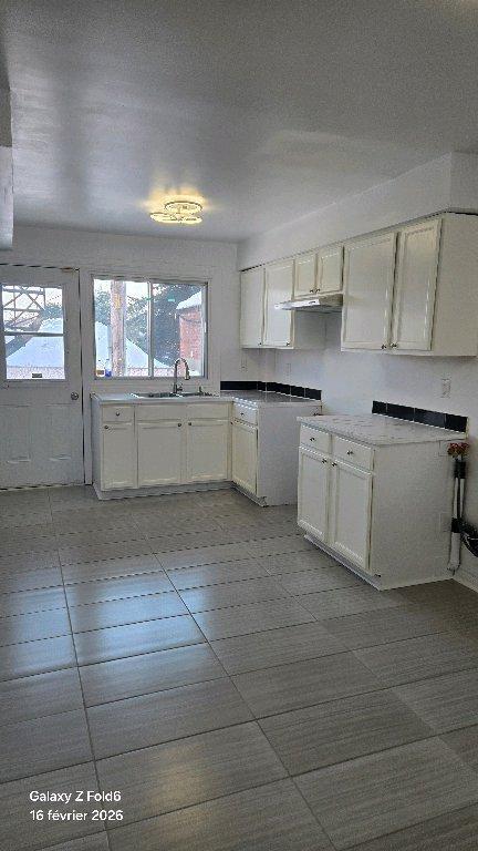 Beau 5 1/2, Impeccable!. Pour Avril ou Mai | 3220381