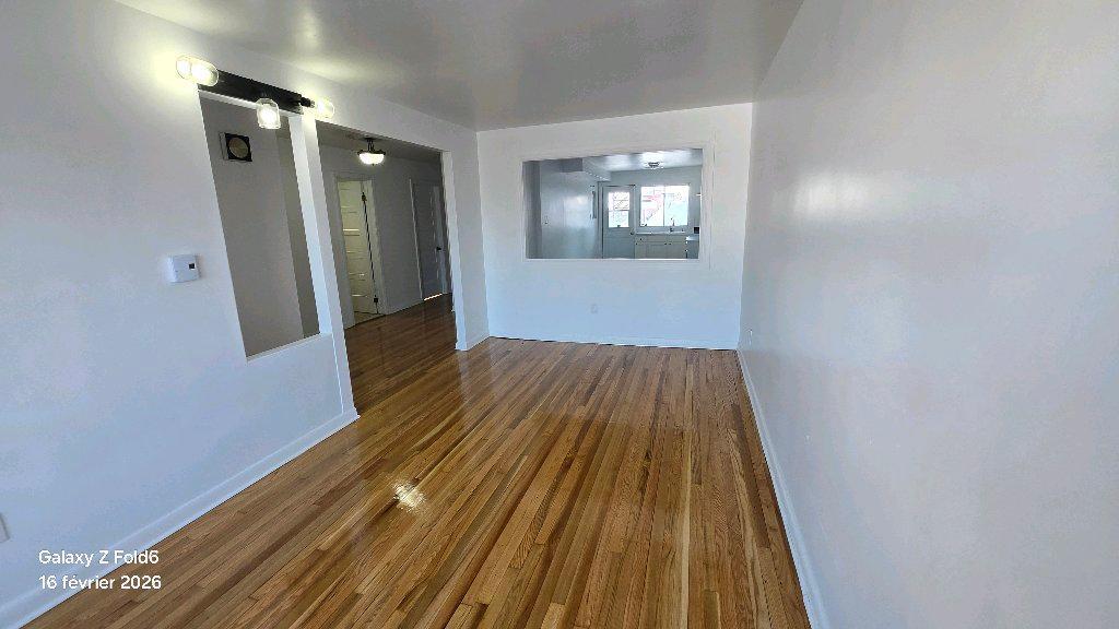 Beau 5 1/2, Impeccable!. Pour Avril ou Mai | 3220381