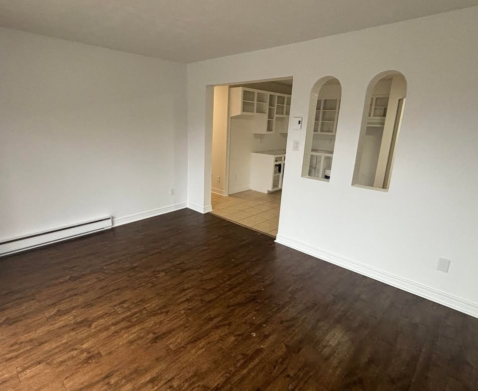 BEAU 4 ½|FLEURIMONT|INTERNET-EAU CHAUDE | 3216946