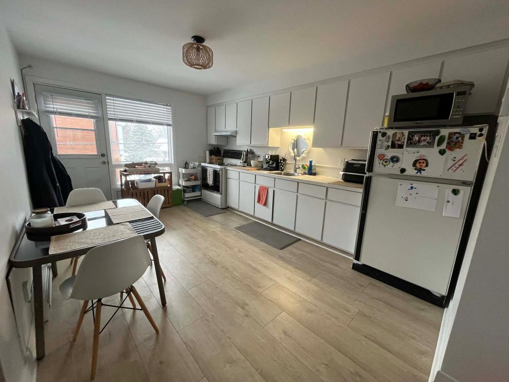 5 1/2 - Beloeil. Milieu paisible, non-fumeur. | 3216995