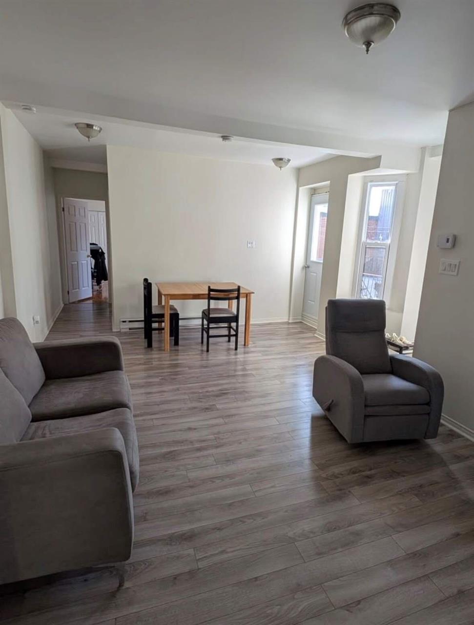 2 CH - 1 SDB - Québec - $1,294 /mo | 3238468