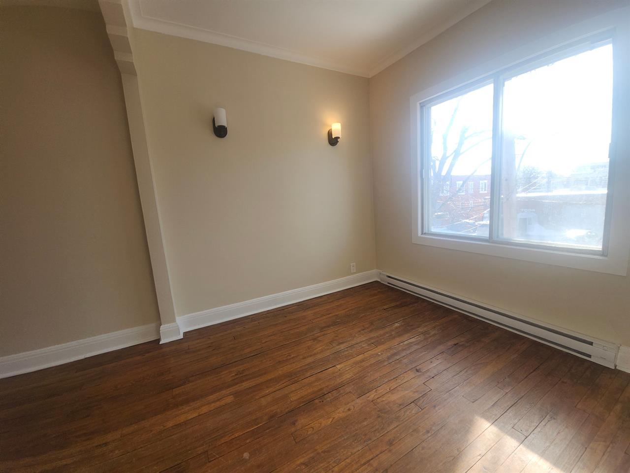 Appartement Montréal (Villeray/Saint-Michel/Parc-Extension) À Louer | 3217197