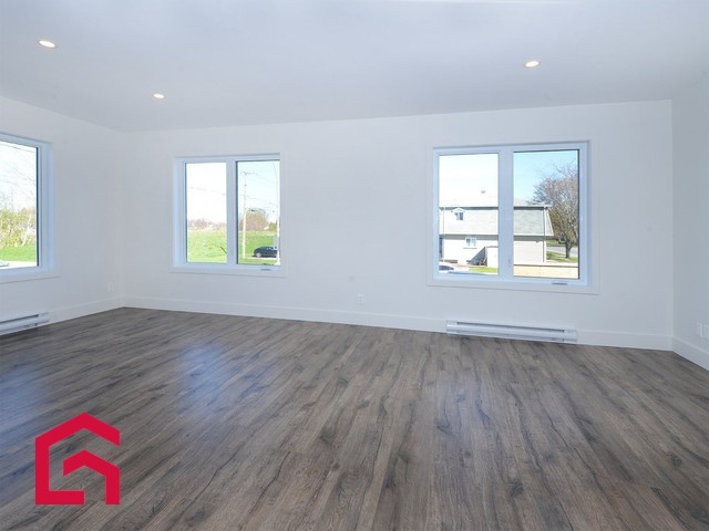 Appartement Salaberry-de-Valleyfield À Louer | 3217259