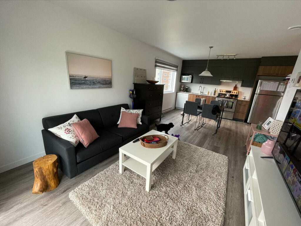 401-915 Rue Walsh | 3217304