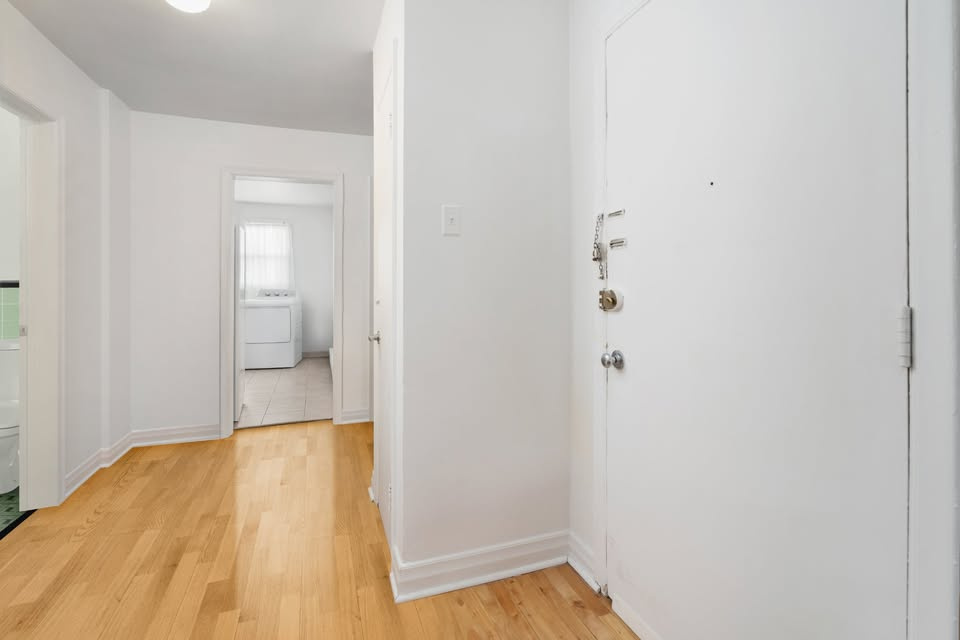 NDG - 3 1/2 Avec Électroménagers Inclus | 3217397