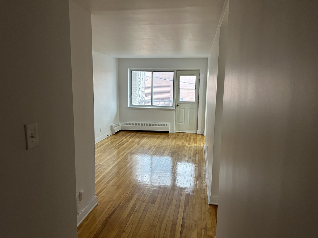 Grand 3 1/2 Cote Des Neiges | 3217413