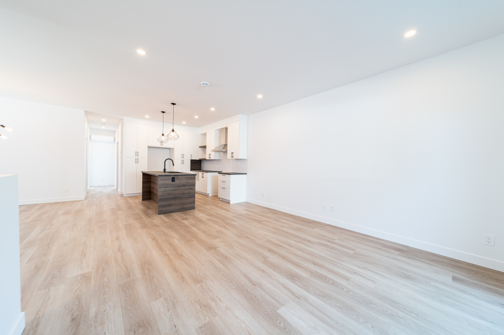 4 ½ à Louer, 2 Chambres RABAIS | 3217415