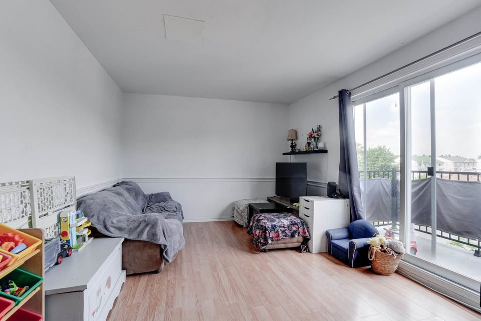 Spacieux Et Lumineux 4 ½ | 3217448