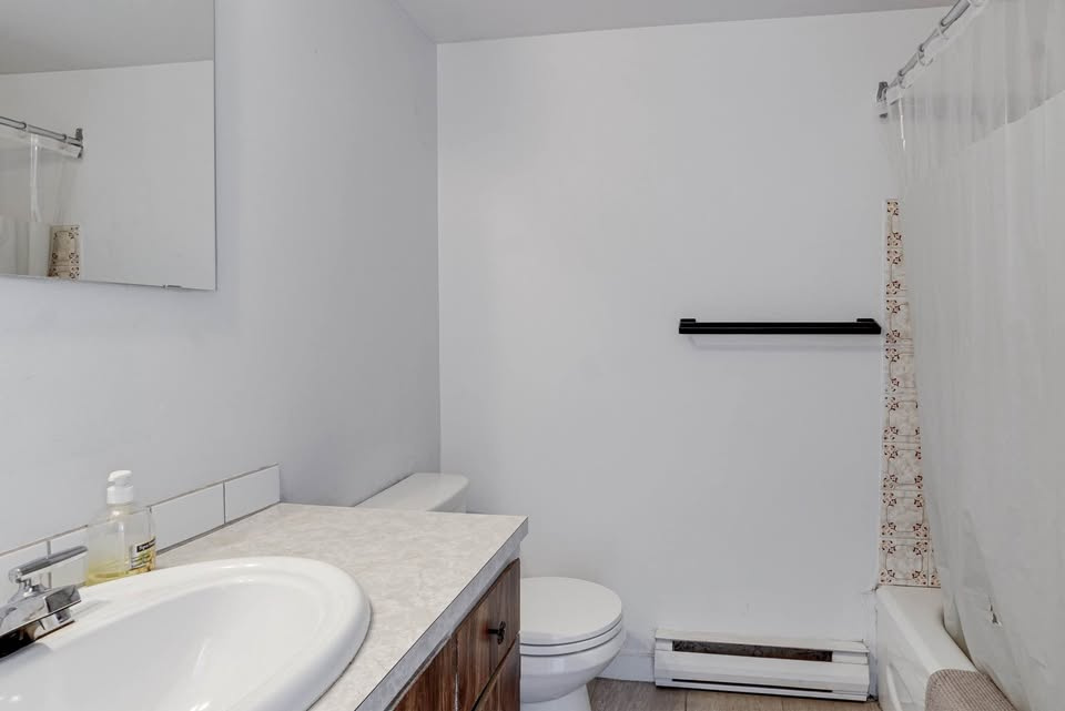 Spacieux Et Lumineux 4 ½ | 3217448