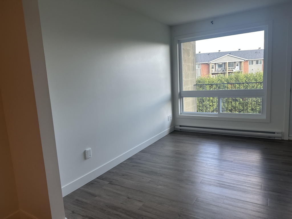 4 ½ RÉNOVÉ | MONT-BELLEVUE | MAINTENANT | 3217475