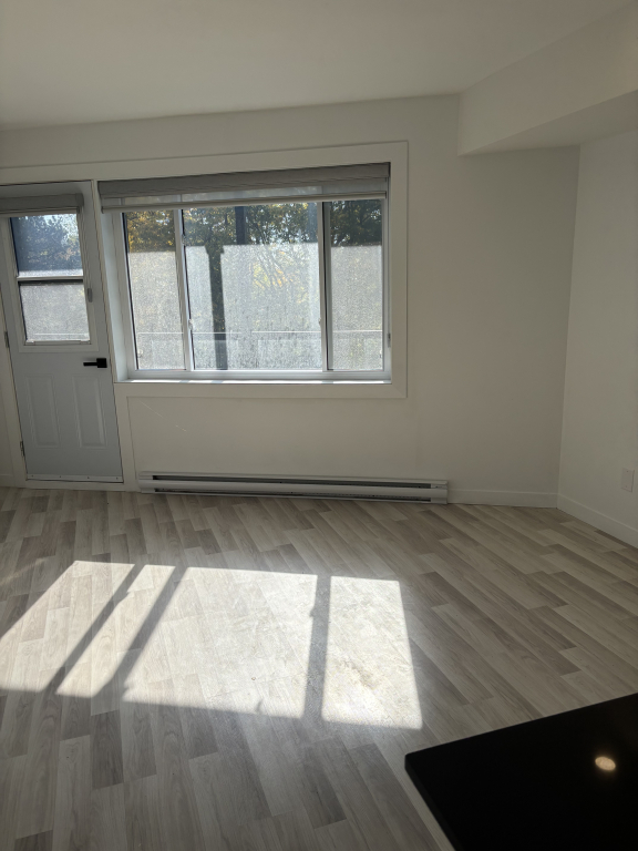 Studio, Rénové, 1 MOIS GRATUIT | 3217508