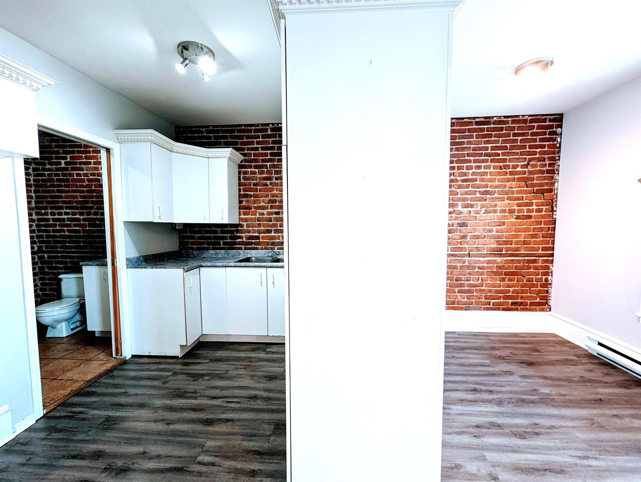 Immeuble - 842 à 860 Short 3 1/2 à Louer | 3217596