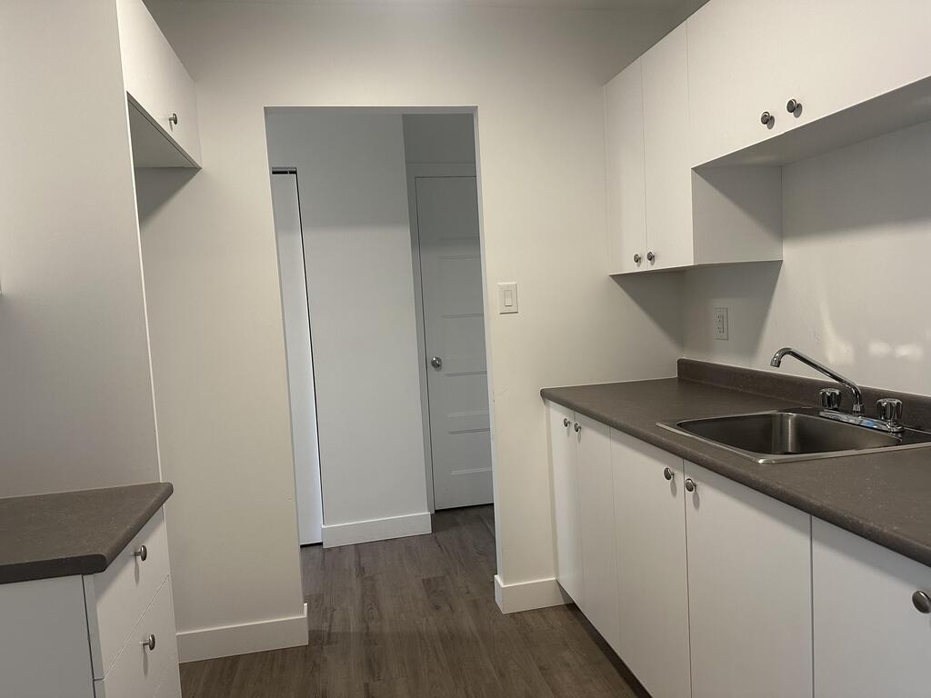 GRAND 4½|INTERNET-CHAUFFAGE-EAU CHAUDE | 3217618