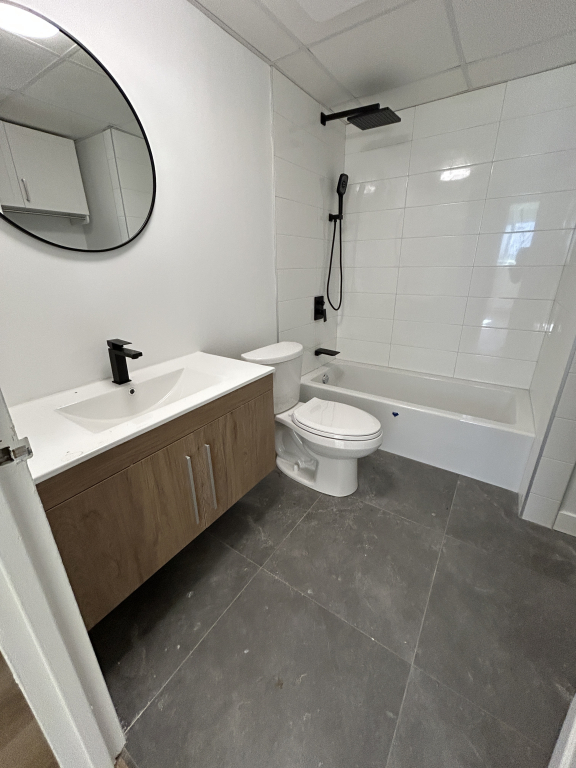 5 1/2 Très Lumineux | 3217658