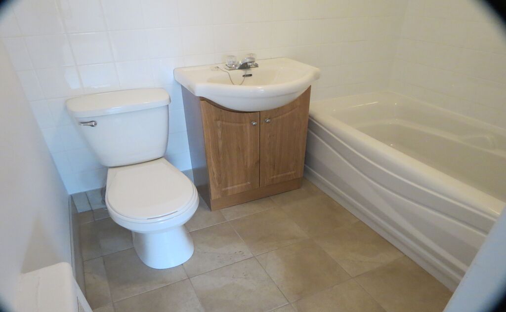 Superbe 3 1/2 Près Université - UdM - Ca | 3217665