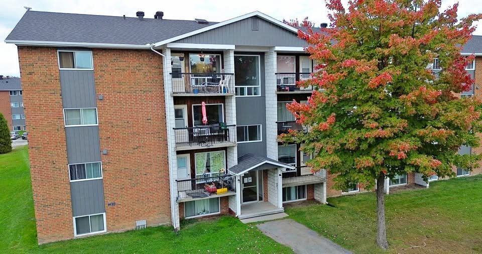 5½ RÉNOVÉ|INTERNET-CHAUFFAGE-EAU CHAUDE | 3220448