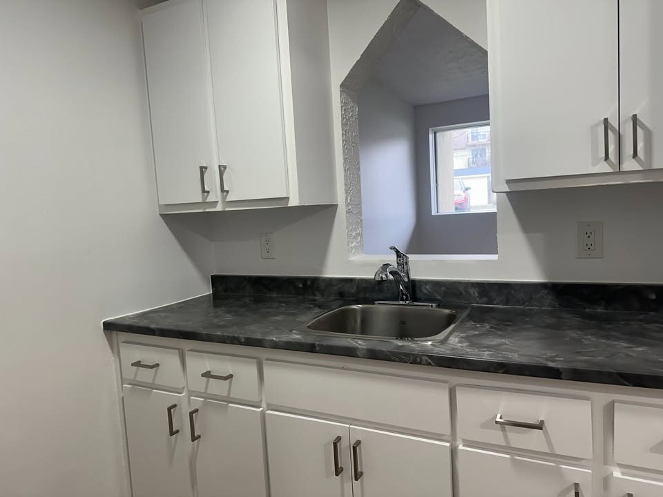 5½ RÉNOVÉ|INTERNET-CHAUFFAGE-EAU CHAUDE | 3220448