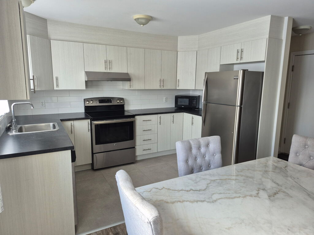 5 1/2 à Louer | 3220459