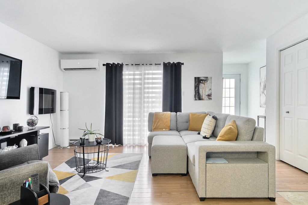 4 1/2, Lévis, Foyer, Libre 1er Juillet | 3220540