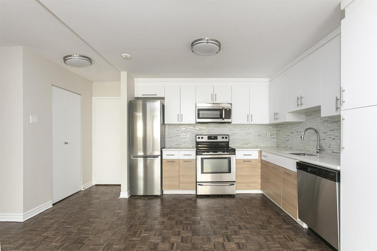 Studio - 25 Avenue Vincent-D'Indy, Montréal | 3220543